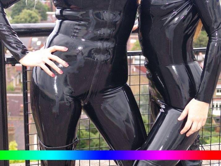 fetish rubber girls